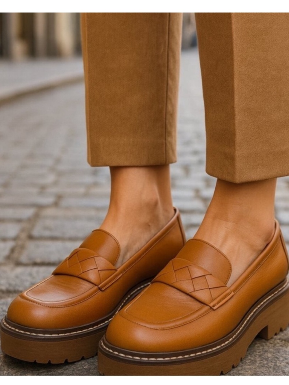 Nordstrom Notorie-Lea Soft Leather Lug Platform slip-on loafer Cognac Brown Sz 8